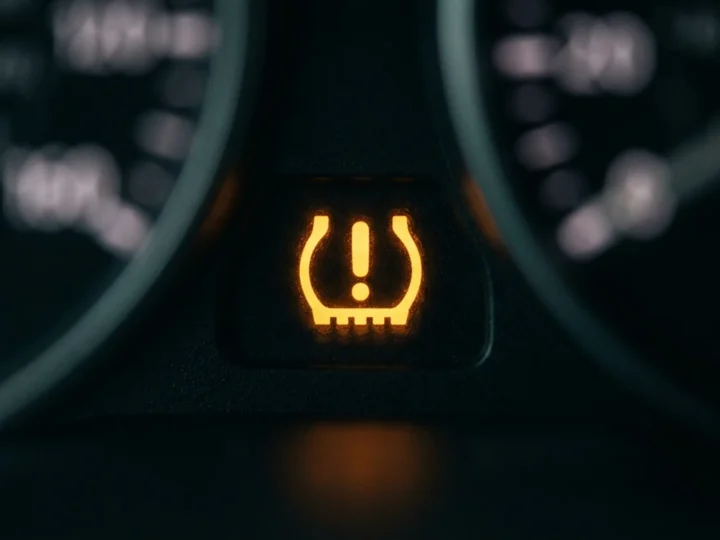 Service Tire Monitor System: What the Message Means and How to Fix It